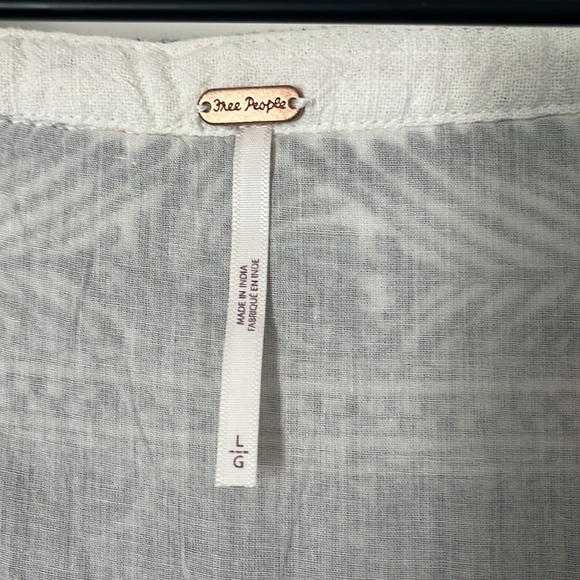 Free People Iggie Embroidered Blouse Size Large NWOT - Picture 7 of 8
